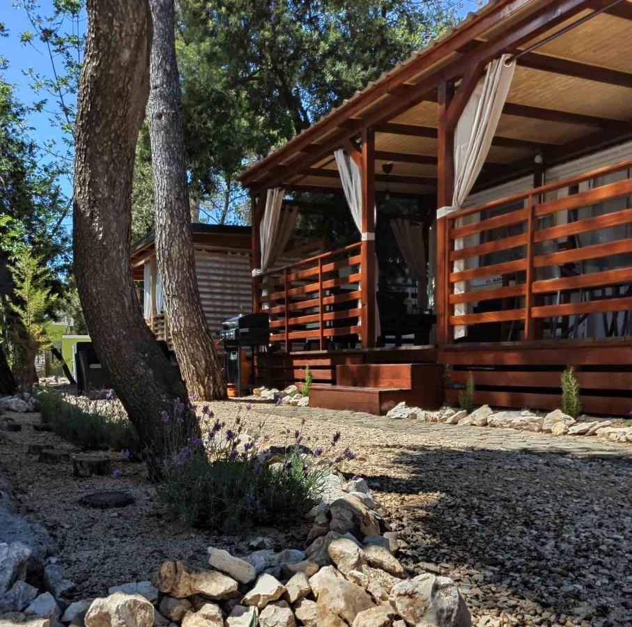 Mobile Laurus 4* Biograd Na Moru