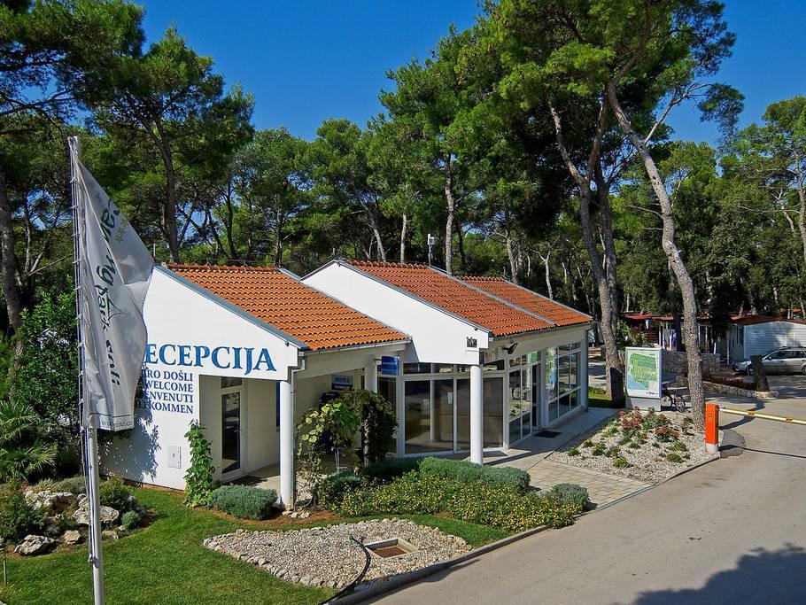 Mobile Laurus 4* Biograd Na Moru