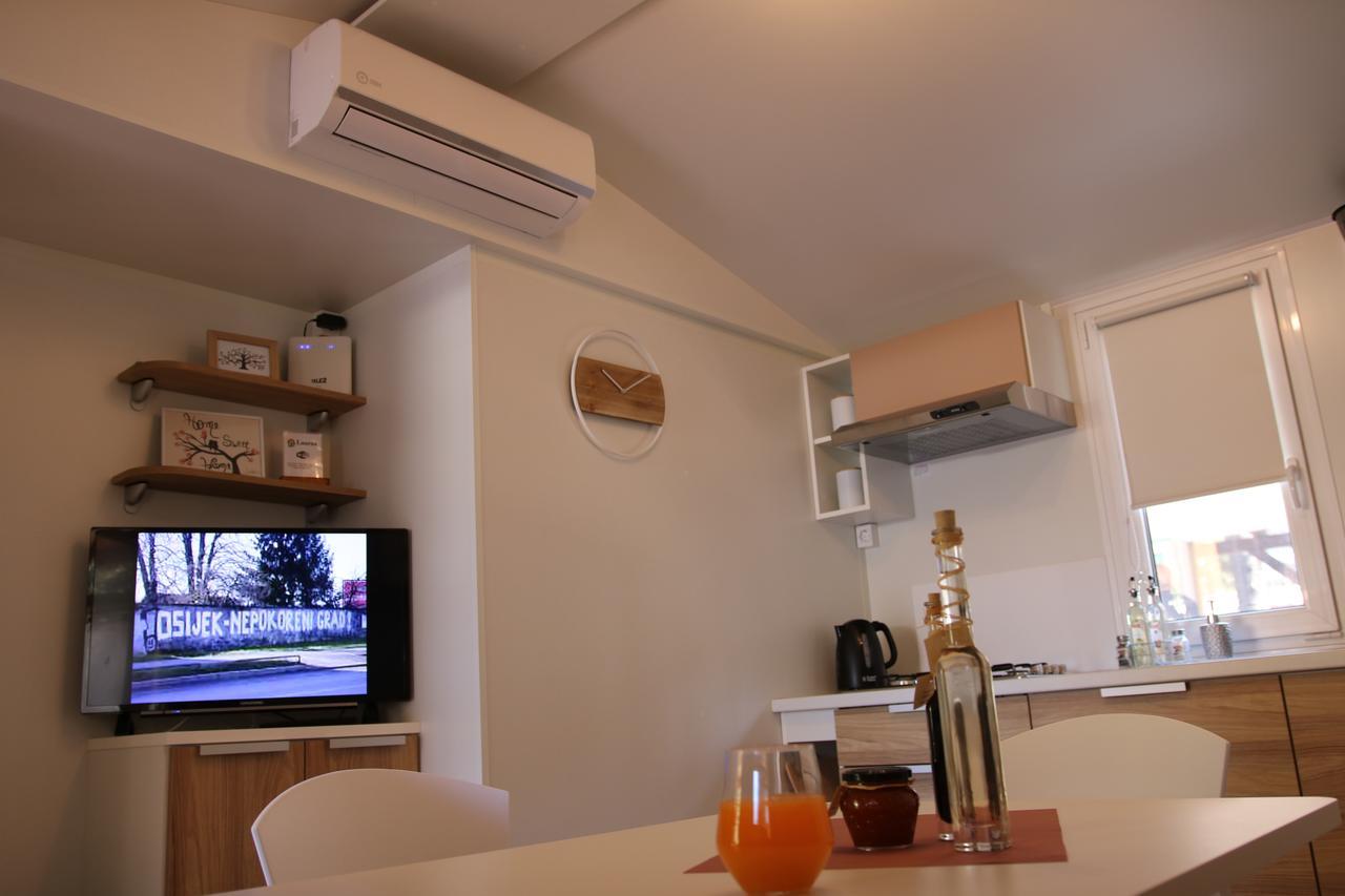 Mobile Laurus 4* Biograd Na Moru