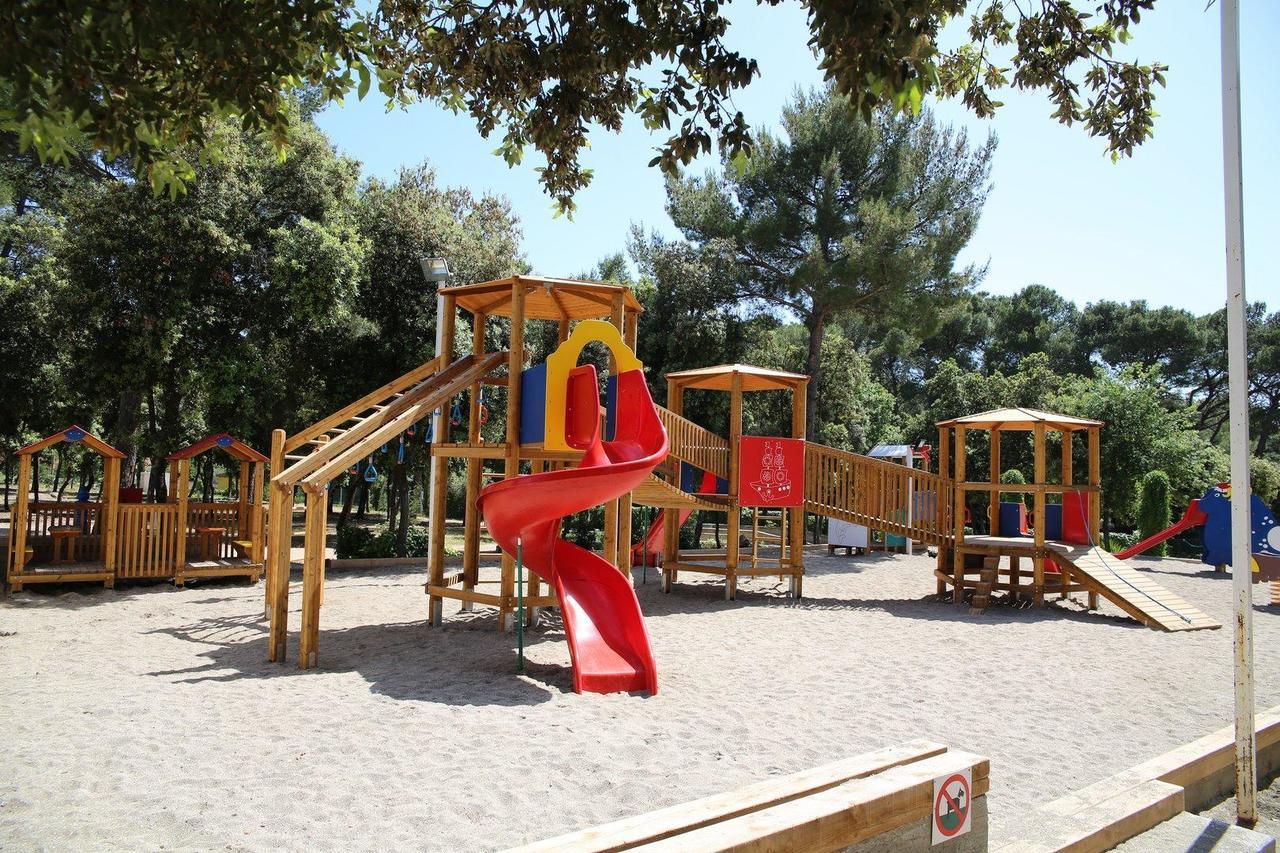 Campeggio Mobile Laurus